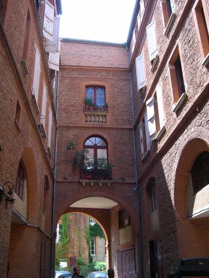  cour intérieure (rue du Taur)